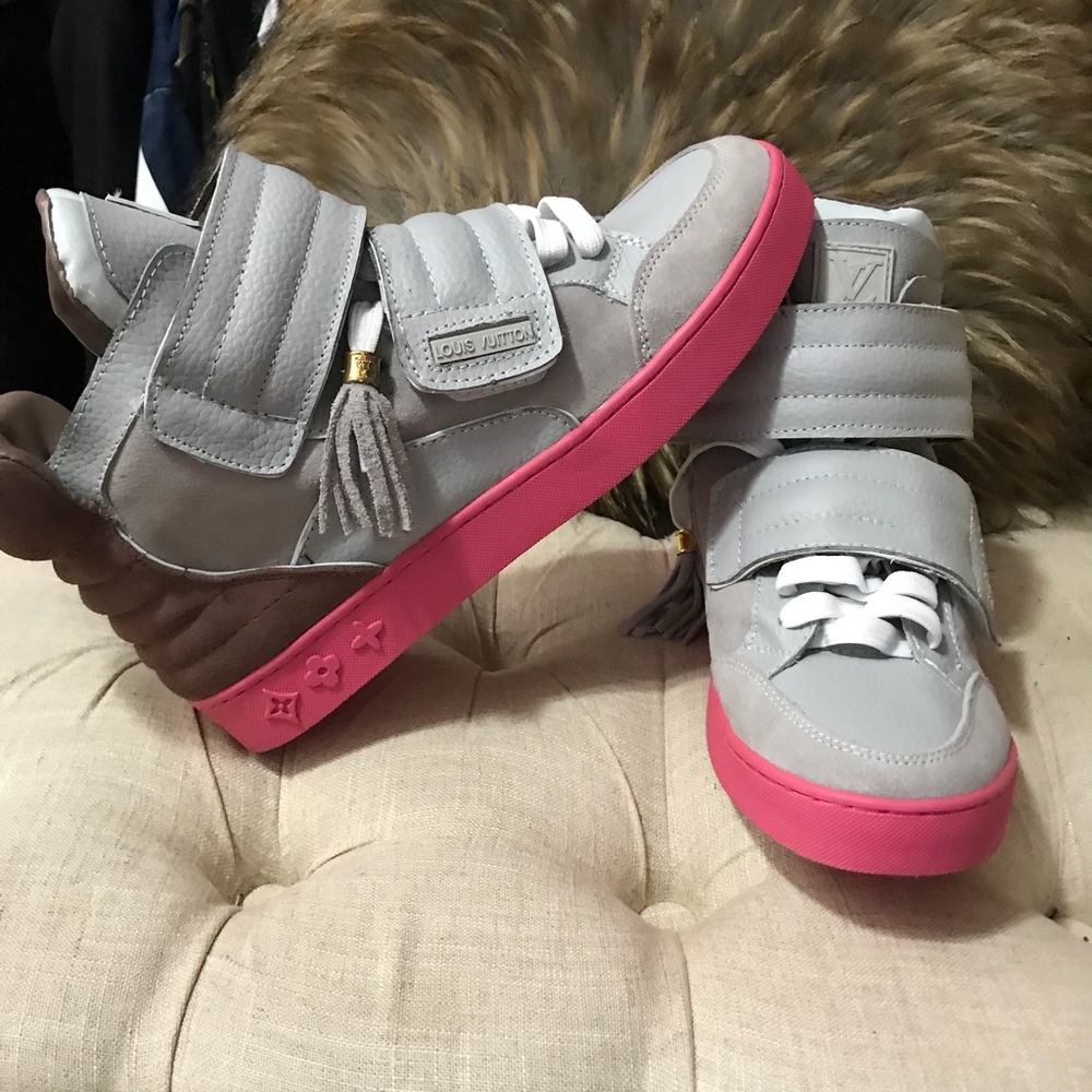 Brand new Louis Vuitton sneakers(Yeezy Gasper) Men